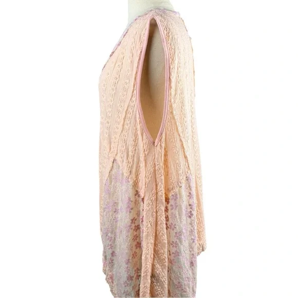 POL Peach and Lavender Lace Tunic - Picture 3 of 8